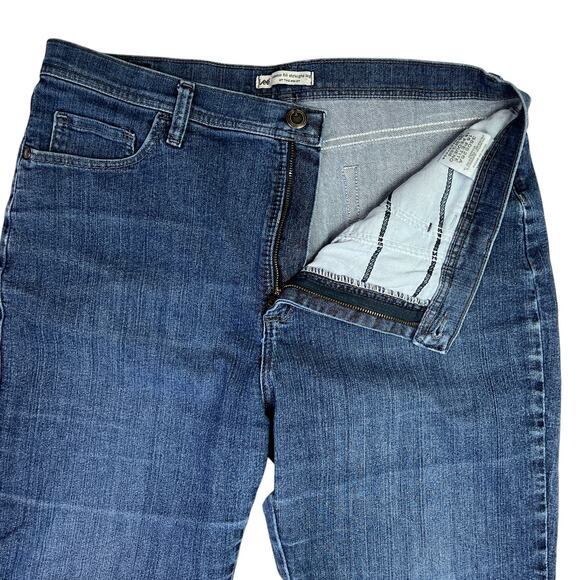 Lee Classic Fit Straight Leg Blue Jeans - At the Waist - Plus Size 16 Petite - Picture 5 of 14